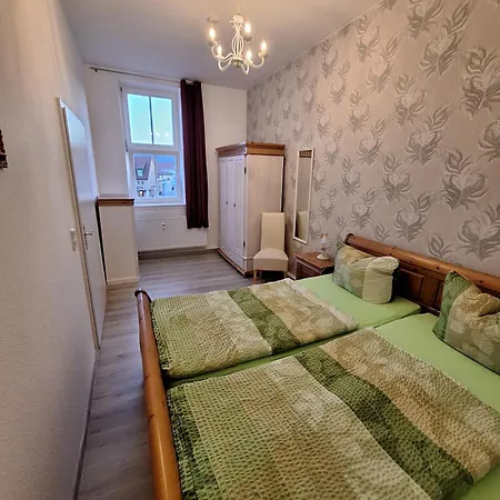Mit 3 Schlafzimmern Apartment *